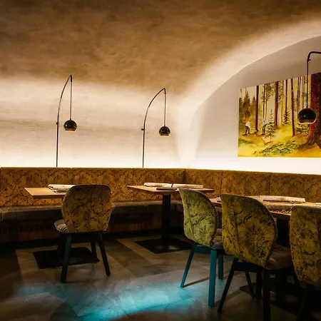 Zum Goldenen Loewen 4*