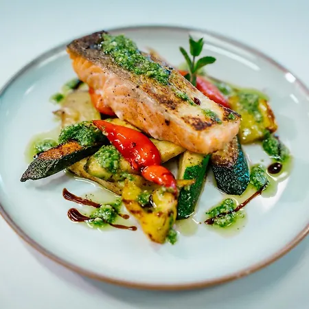 Мини-отель Zum Goldenen Loewen Наудерс