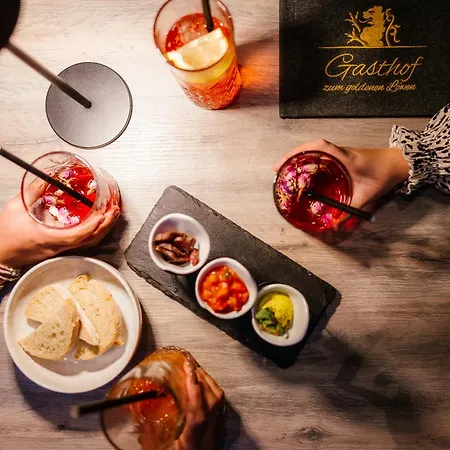 Zum Goldenen Loewen 4* Наудерс