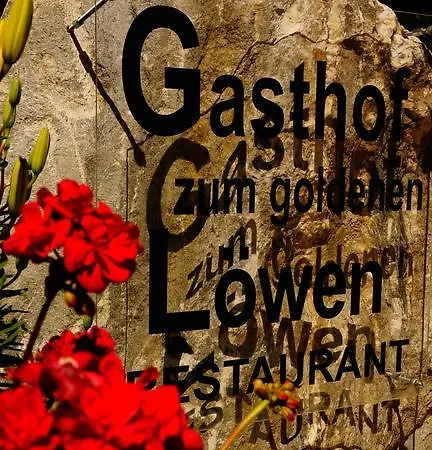 אורחן Zum Goldenen Loewen נאודרס