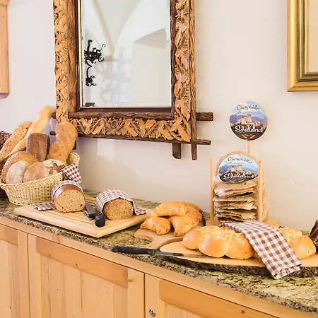 Zum Goldenen Loewen Мини-отель