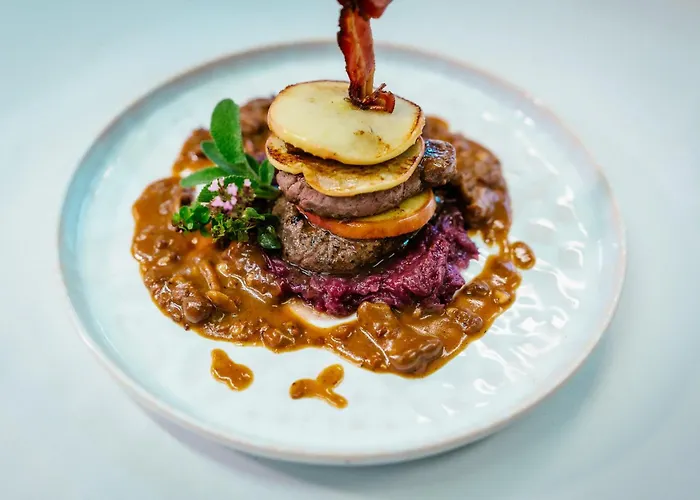 Locanda Zum Goldenen Loewen 4*