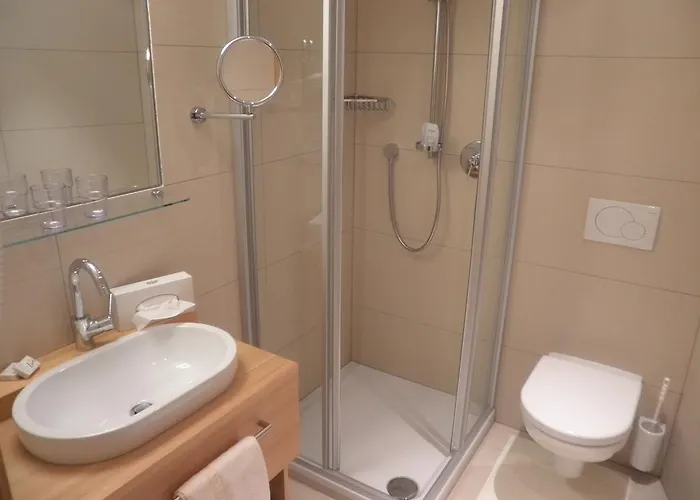 Locanda Zum Goldenen Loewen Nauders