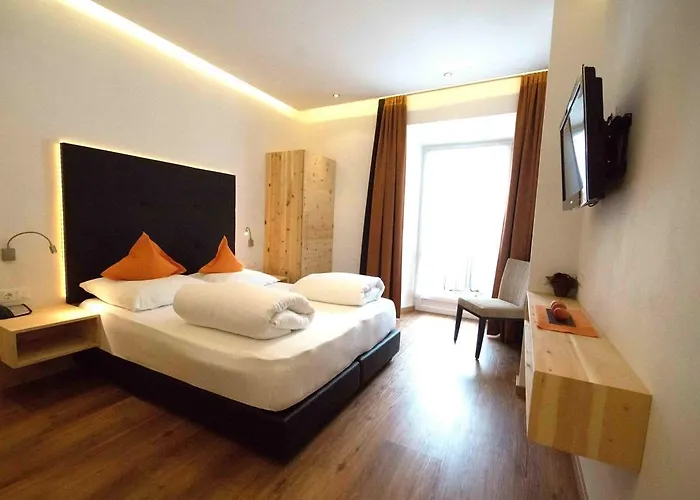 Zum Goldenen Loewen Locanda Nauders