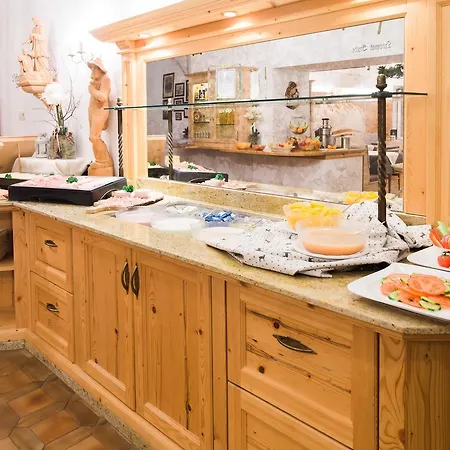 Zum Goldenen Loewen بيت ريفي ناودرس